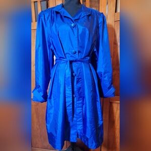 ☔️Vintage WORTHING ESSENTIALS raincoat. Size 14P